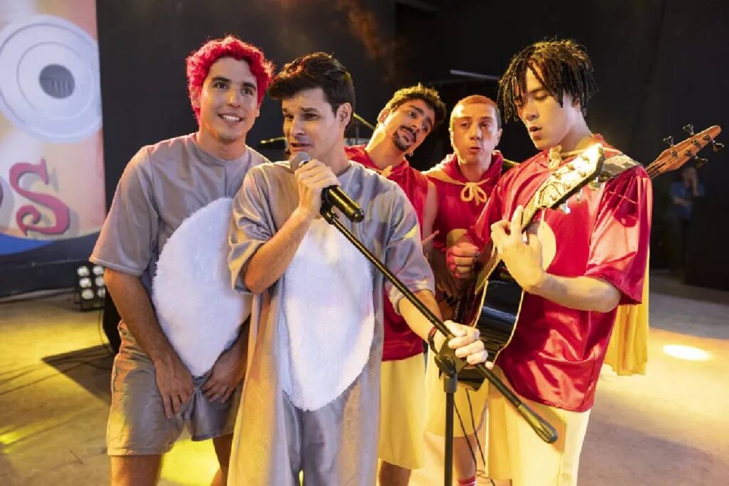 mamonas-asssassinas-filme-curitiba