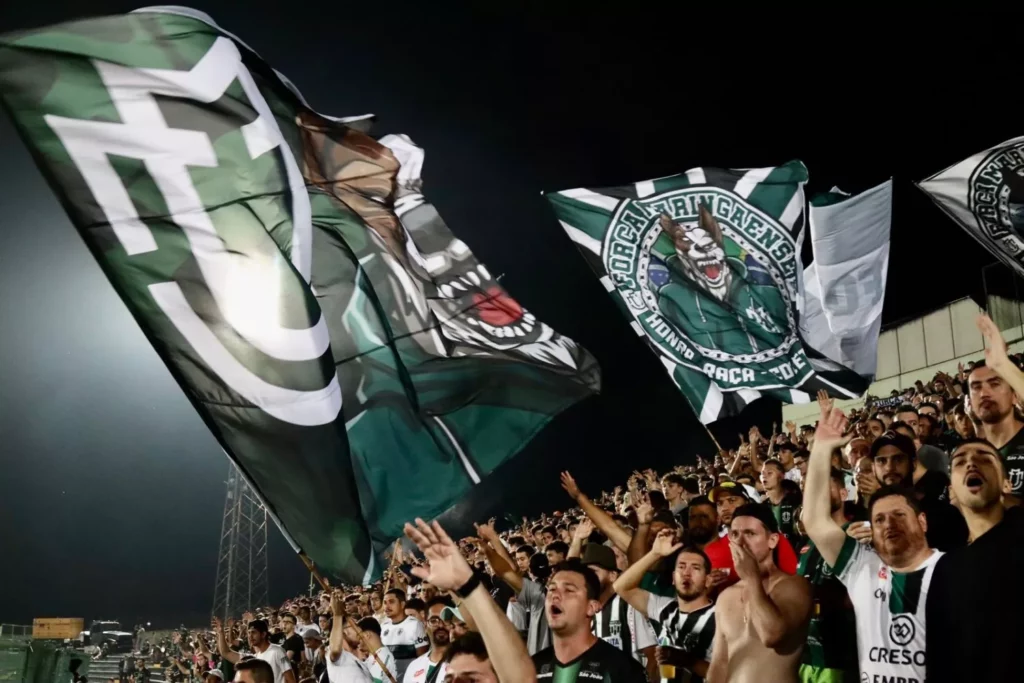 maringa-athletico-torcida-unica maringa-athletico-torcida-única