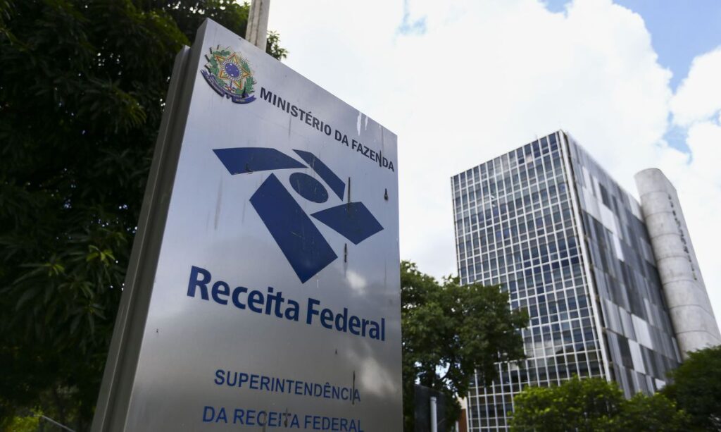 Superintendência da Receita Federal, em Brasília. Superintendência da Receita Federal, em Brasília.