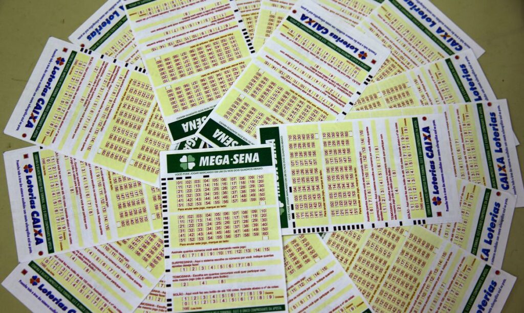 Mega-Sena, concurso da Mega-Sena, jogos da Mega-Sena, loteria da Mega-Sena Marcello Casal Jr/Agência Brasil