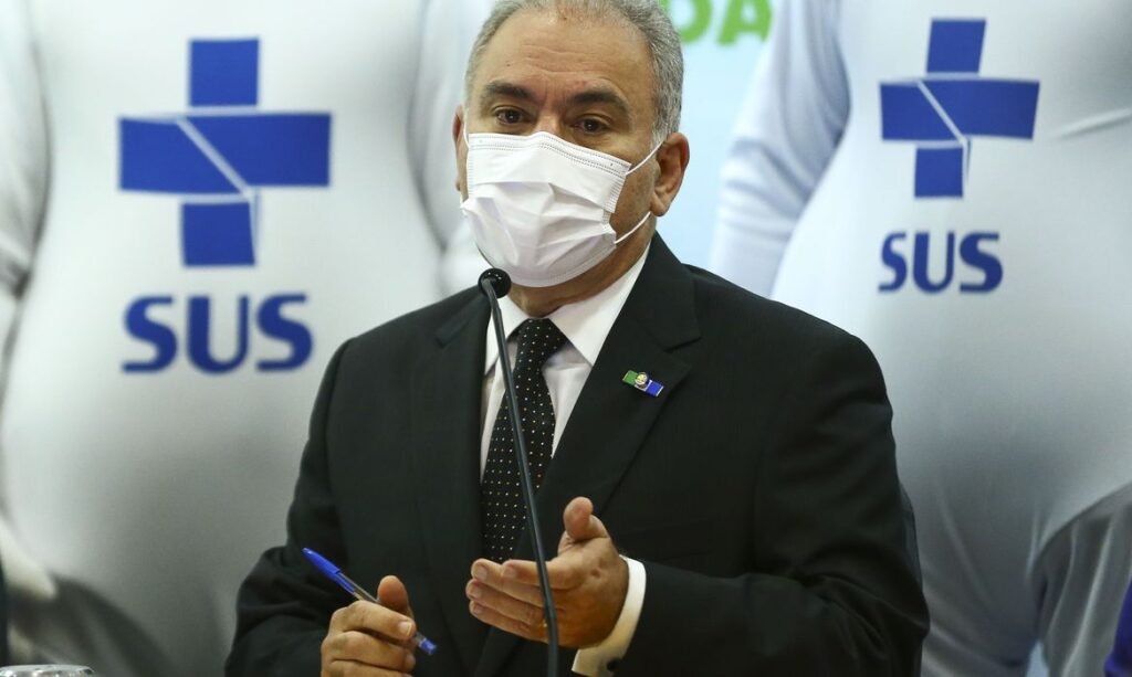 ministro-saude-omicron