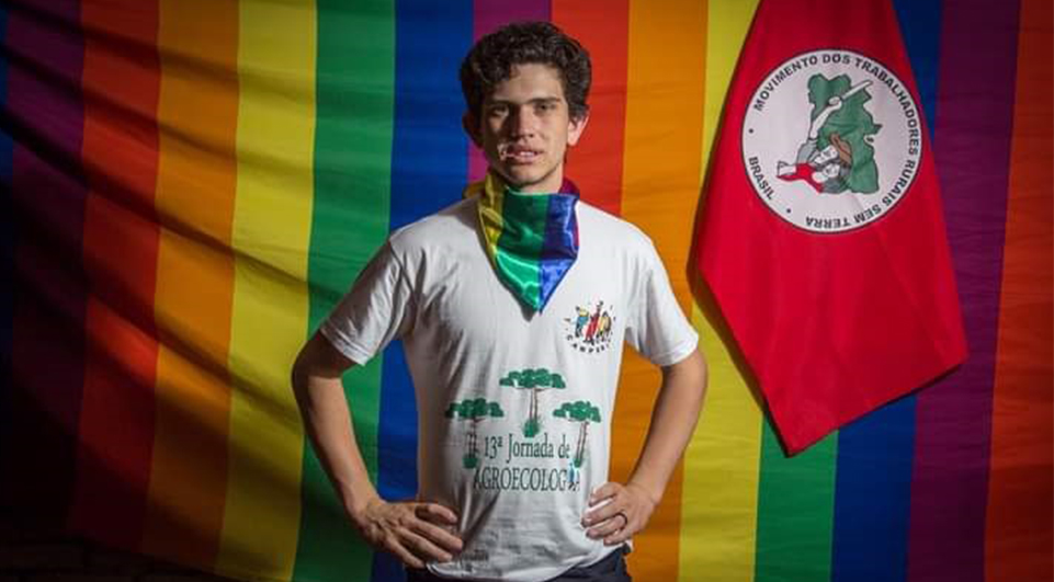 morre-sjt-homofobia Divulgação/Facebook