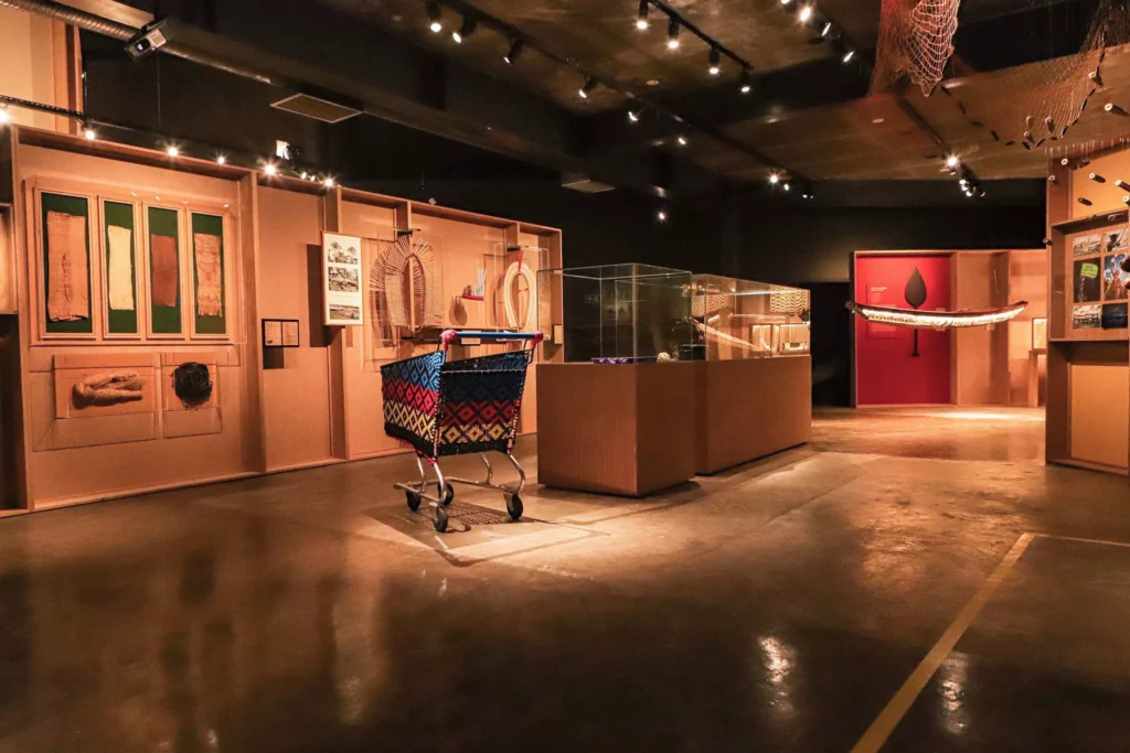 museu paranaense programação
