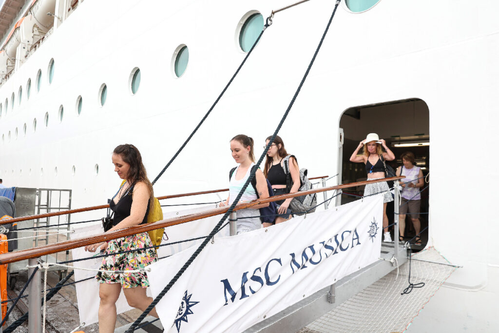 navio-msc-musica-paranagua