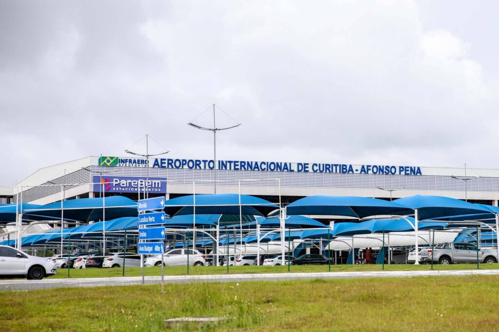 Aeroporto Internacional Afonso Pena – Curitiba – PR
Foto: Geraldo Bubniak/AEN