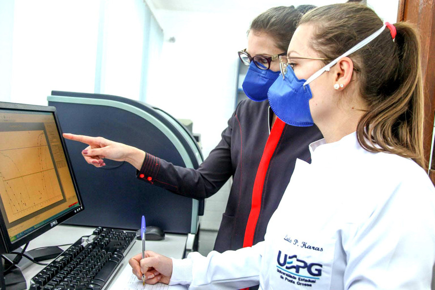UEPG realiza estudo para identificar variantes da Covid-19 em pa