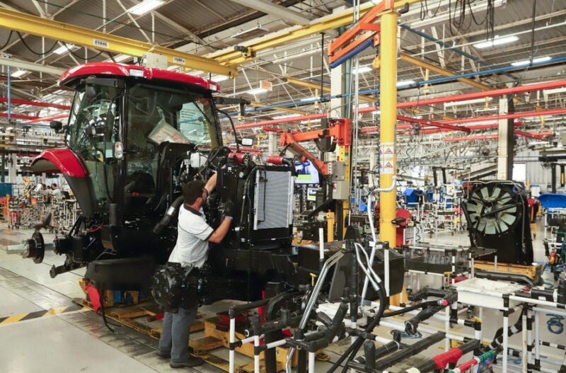 normal_NEW_HOLLAND_MONTAGEM_002-e1636574887245