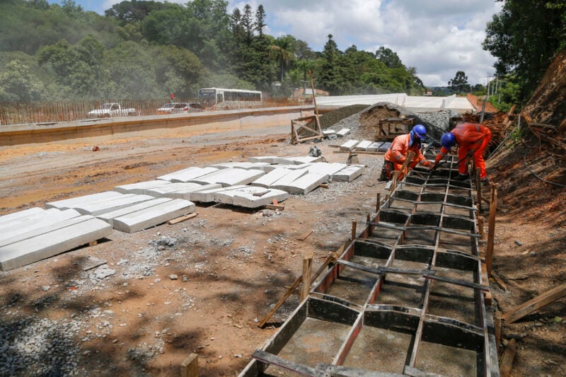 normal_OBRAS_RODOVIA_DOS_MINERIOS_11-e1637348398247