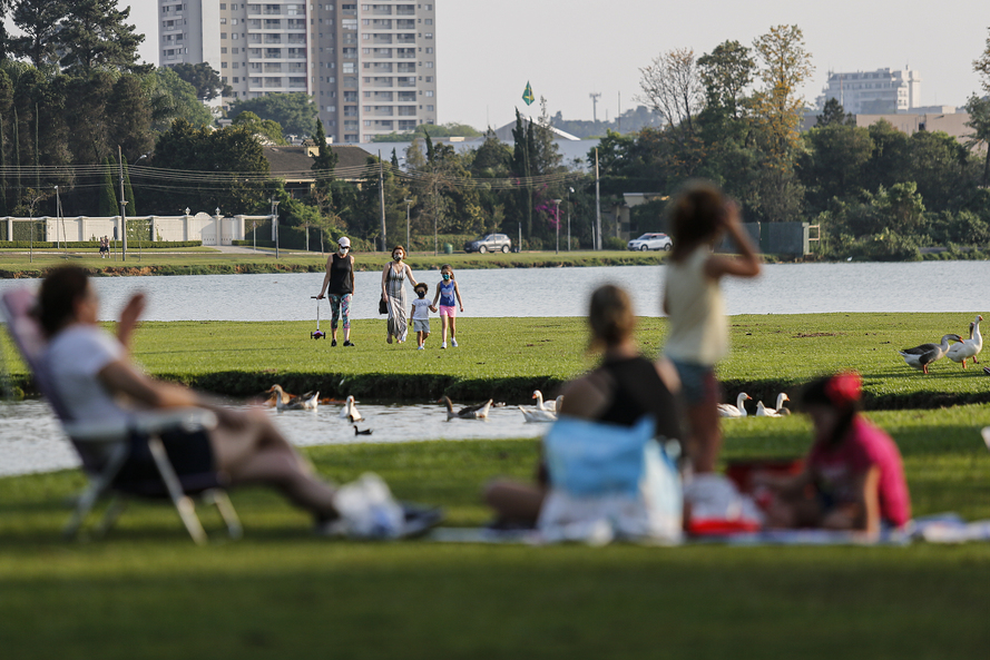 Curitiba-01-10-2020 – Calor em Curitiba – Parque Barigui calor-parana