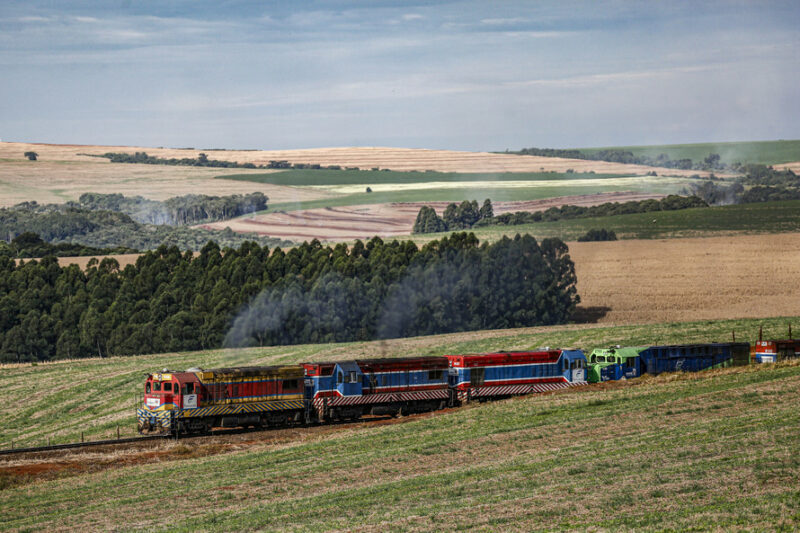FERROSTE – 07-04-2021 – FERROESTE – TREM – FOTO: Jonathan Campos / AEN