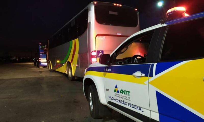 onibus-abordado-pela-antt_0-e1634145343631