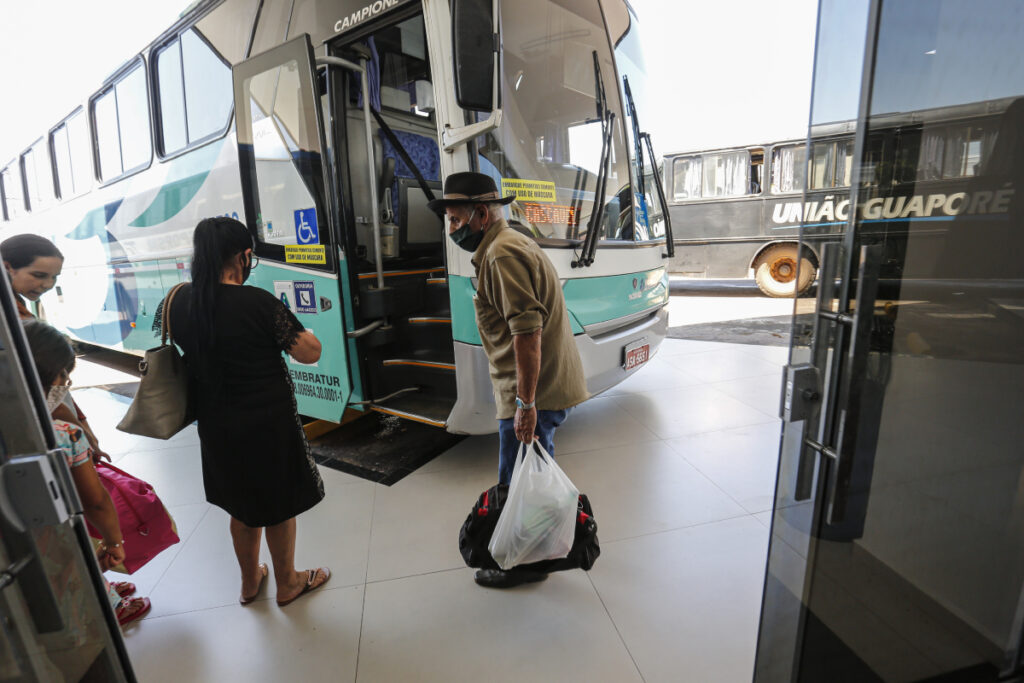 onibus-gratis-idosos-intermunicipal