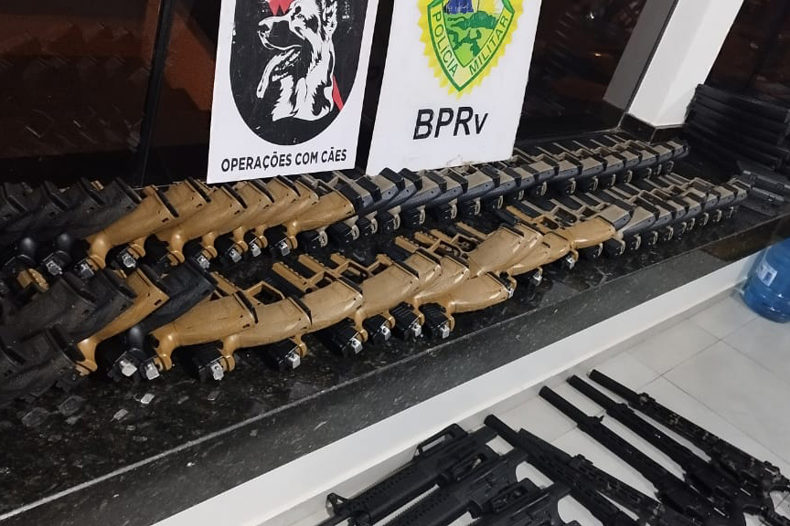 operaca-armas-apreendidas