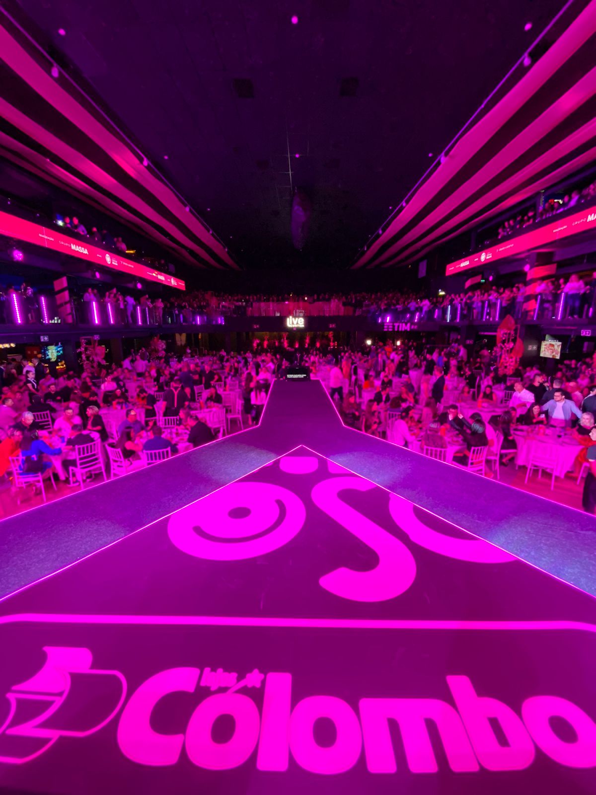 outubro-rosa-lojas-colombo-26-10