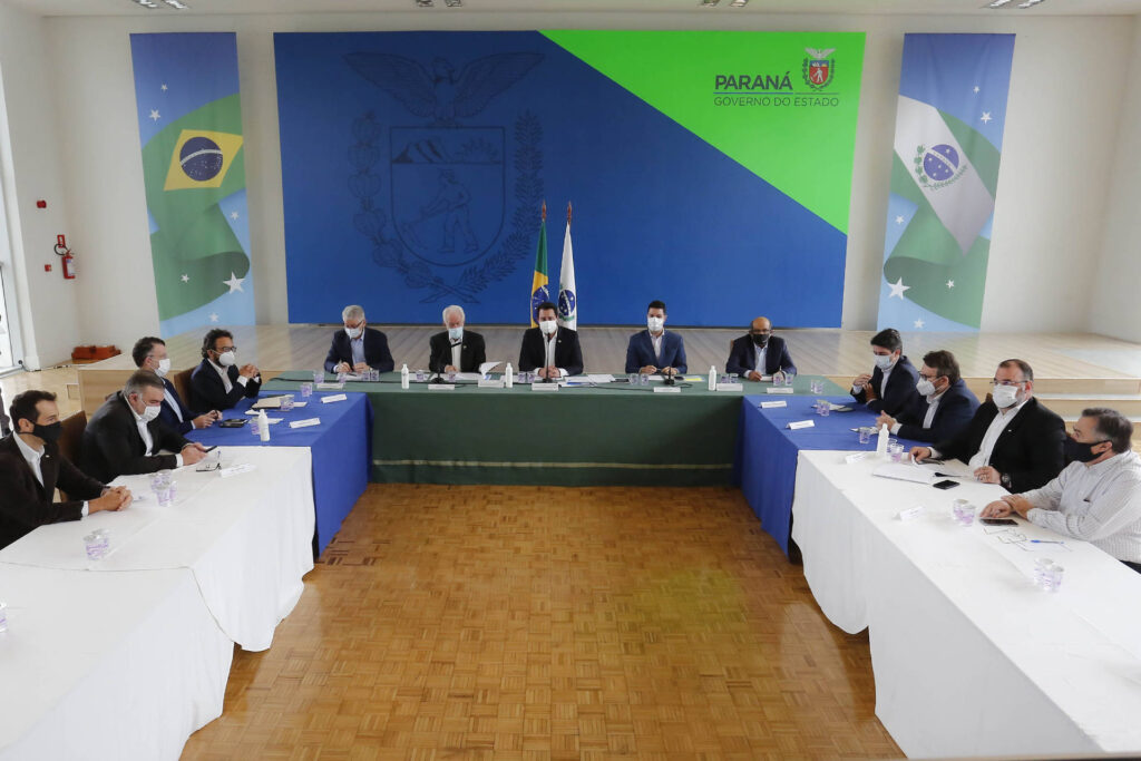 pacote-governo Jonathan Campos/AEN
