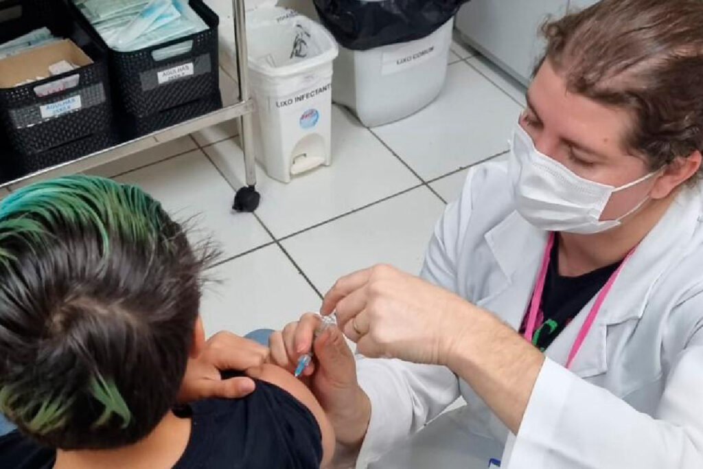parana-vacinacao-gripe-poliomielite-campanha parana-vacinacao-gripe-poliomielite-campanha
