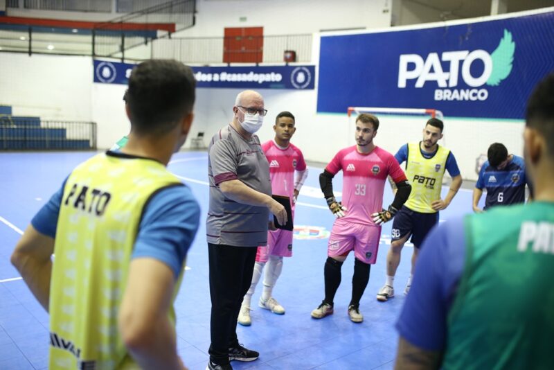pato-futsal-8-e1632425568374
