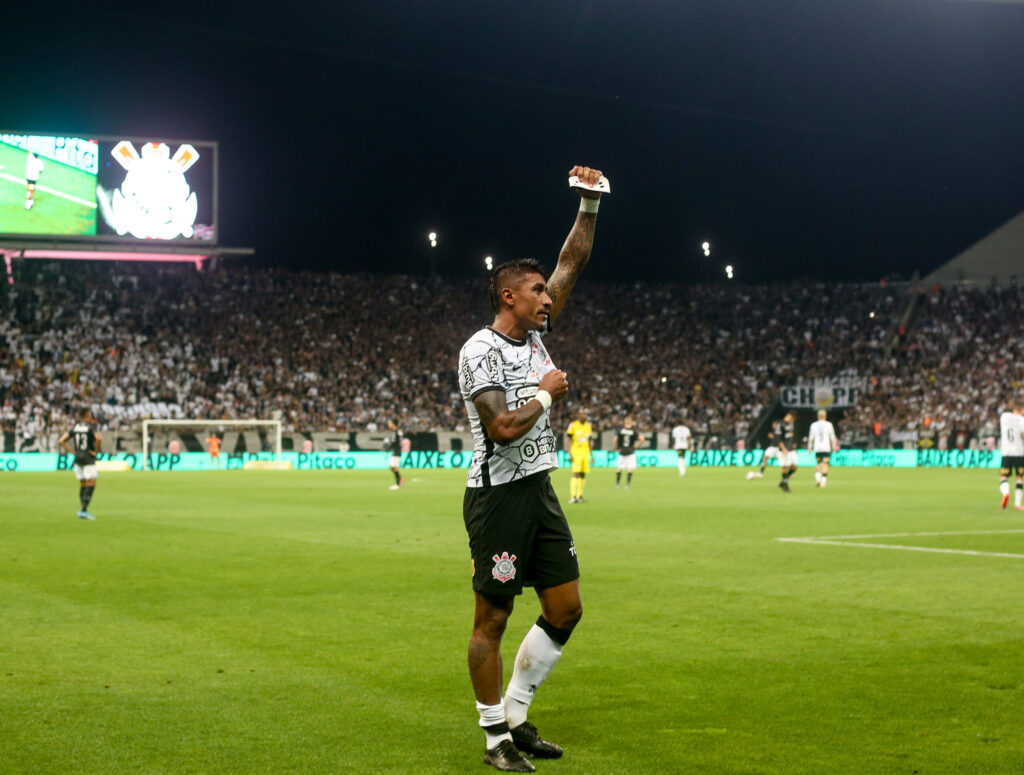 paulinho-corinthians