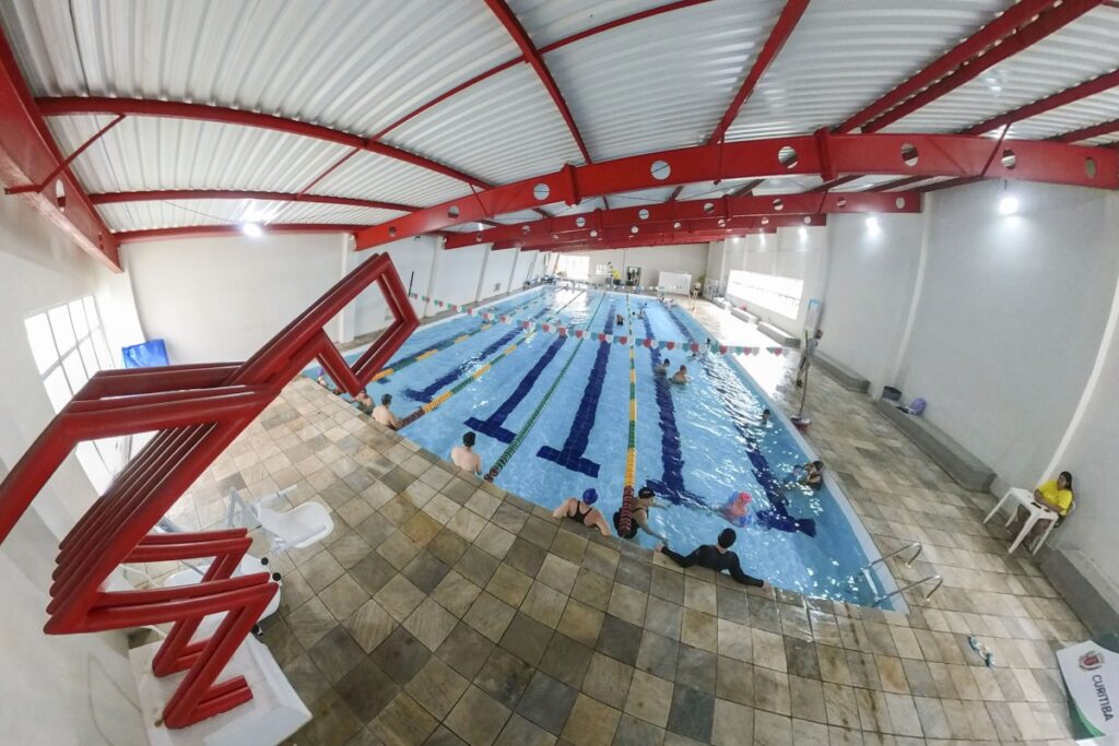 piscinas-gratuitas-em-curitiba