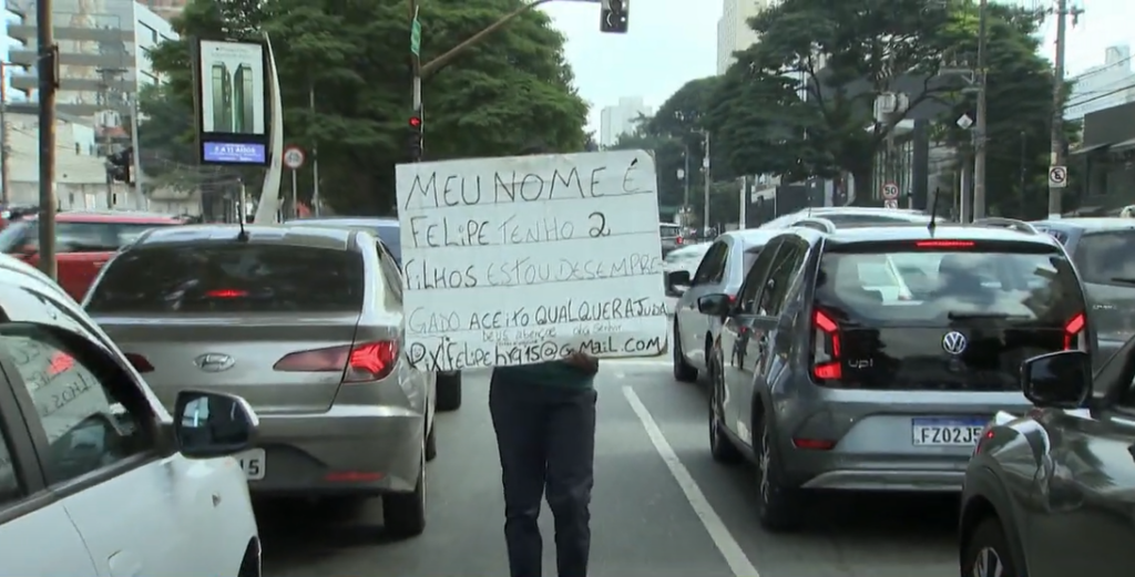 pix-pedinte-sinaleiro-dinheiro