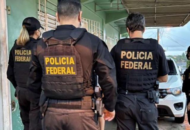 policia-investigacao-viatura