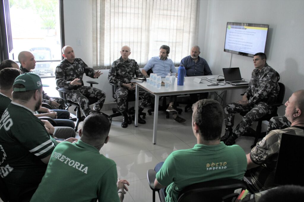 policia-torcida-coritiba-scaled