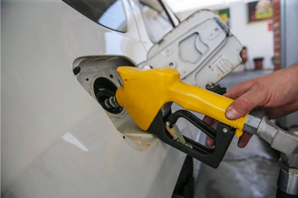 posto-de-gasolina-parana-irregular