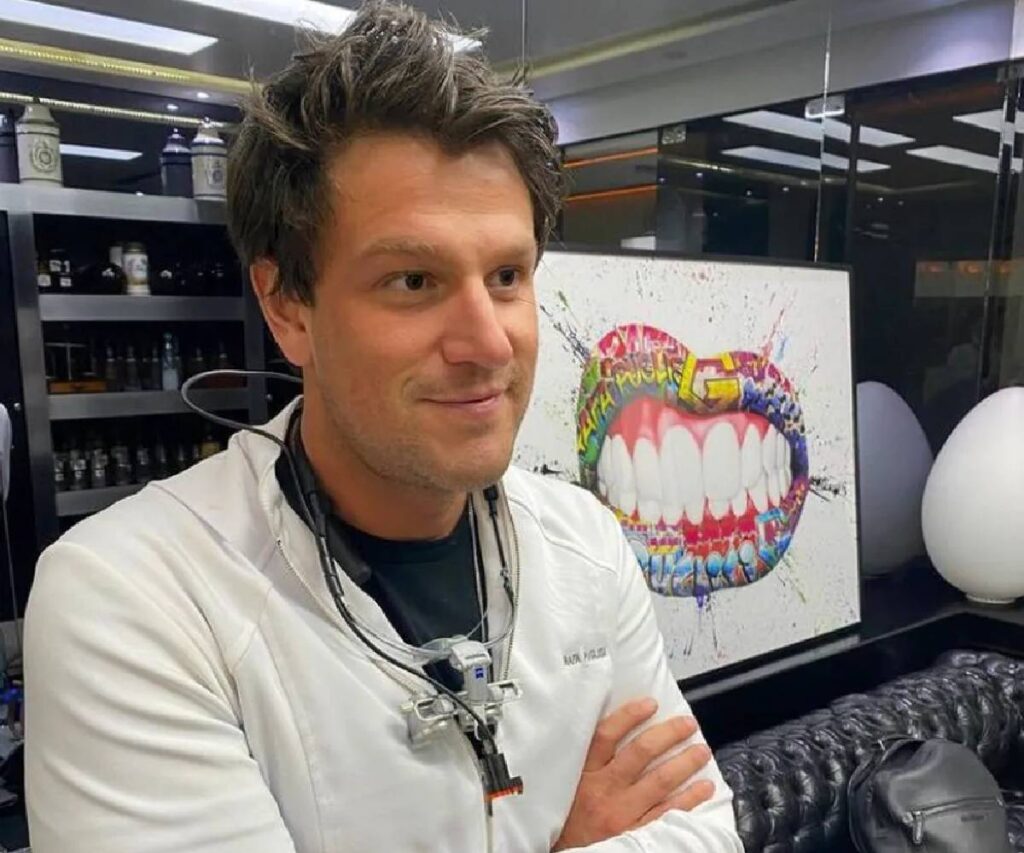 rafael-puglisi-dentista-dos-famosos rafael-puglisi-dentista-dos-famosos