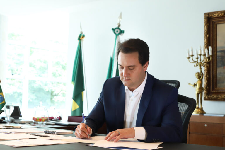governo-do-parana-cortes governo-do-parana-cortes