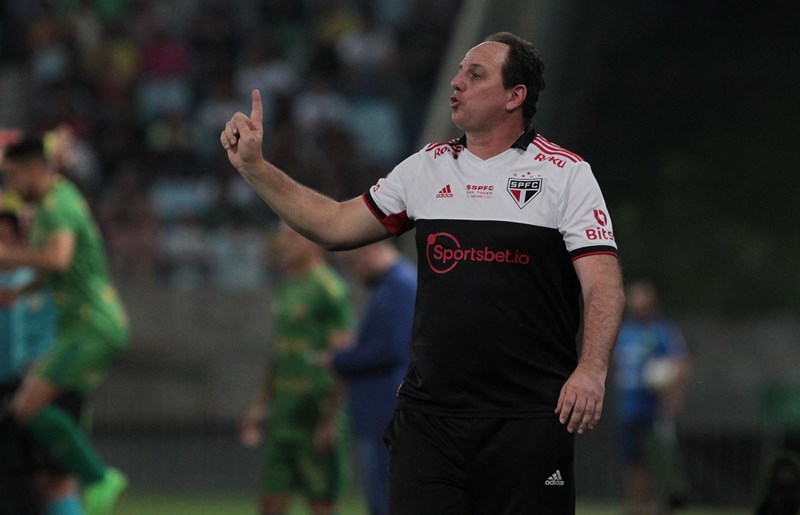 rogerio-ceni-casares