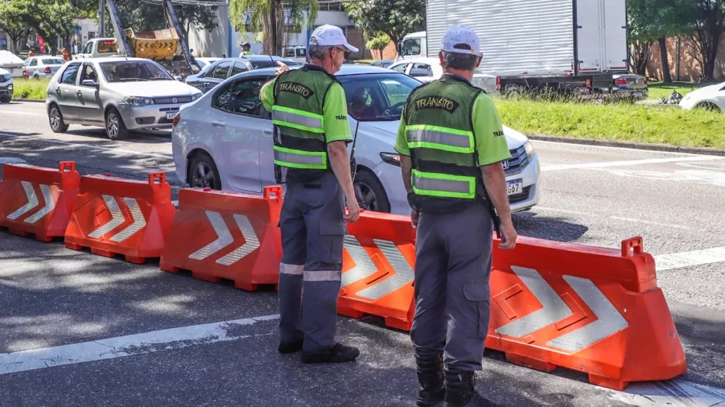 ruas-bloqueadas-coolritiba ruas-bloqueadas-coolritiba