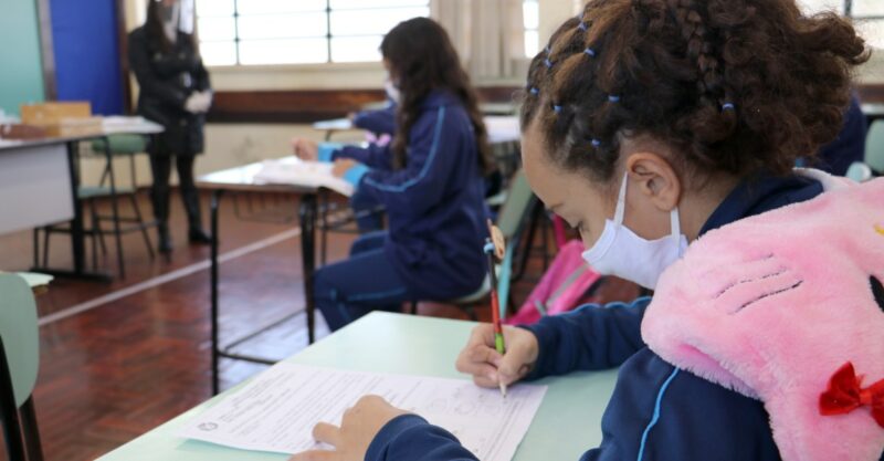 sala-de-aula-educacao-VH-e1623777386443