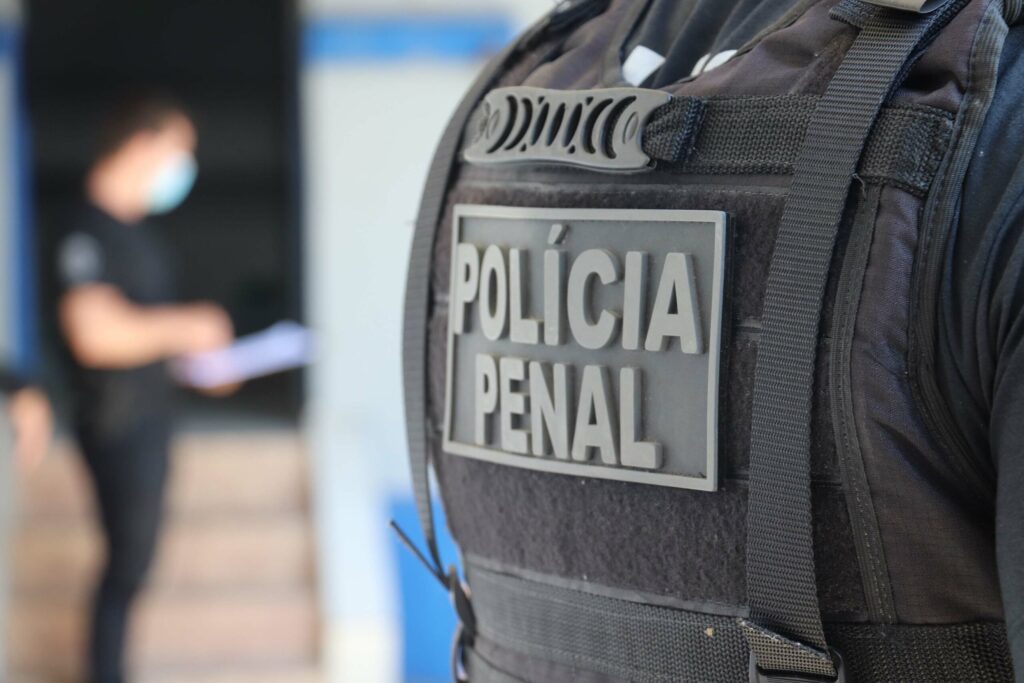 salario-policia-penal-scaled