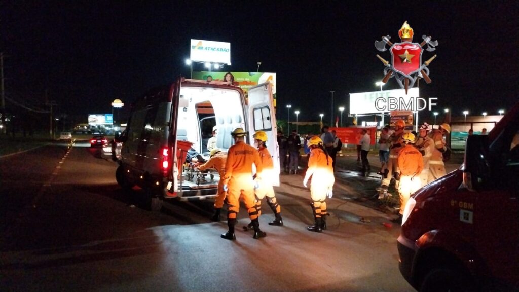 samu-df-ciclistas-motorista-atropela