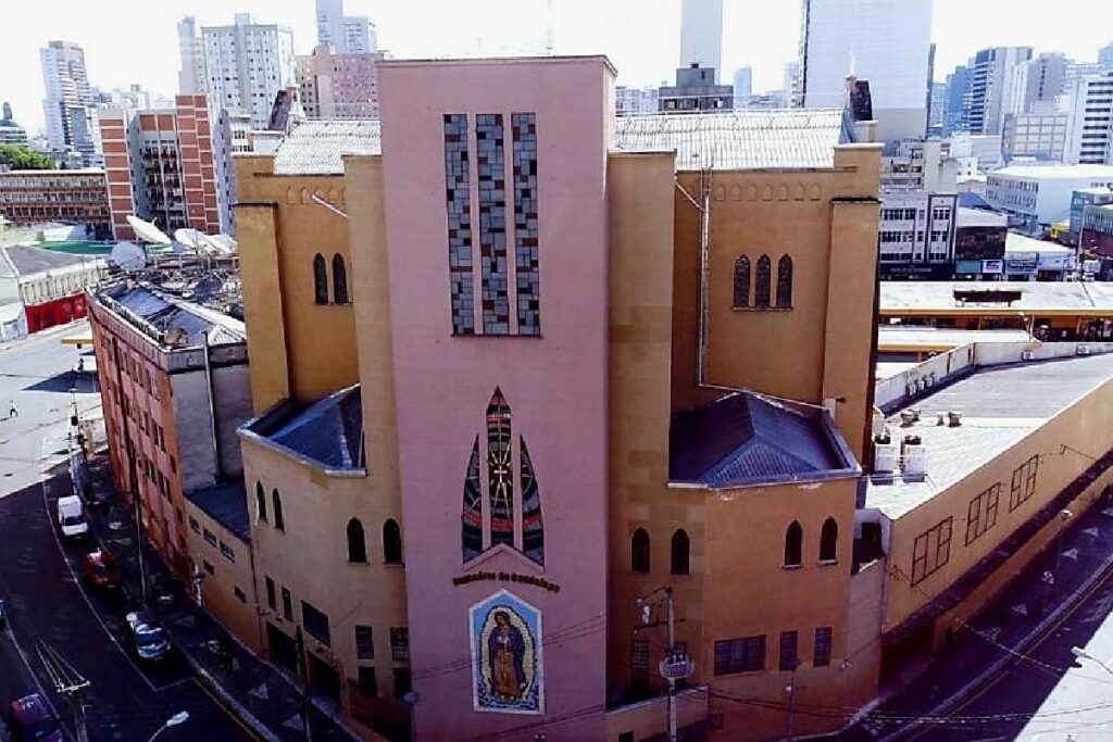 santuario-nossa-senhora-de-gudalupe-iluminacao-cenica santuario-nossa-senhora-de-gudalupe-iluminacao-cenica
