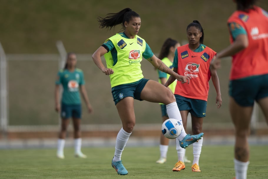 selecao-feminina-ajustes-ataque