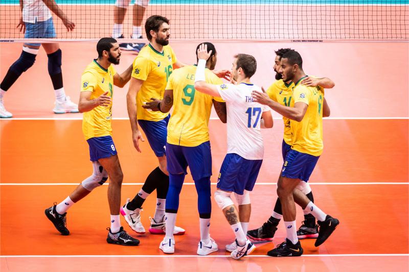 selecao-masculina-vence-classico-contra-a-argentina-e-esta-na-semifinal-do-mundial-