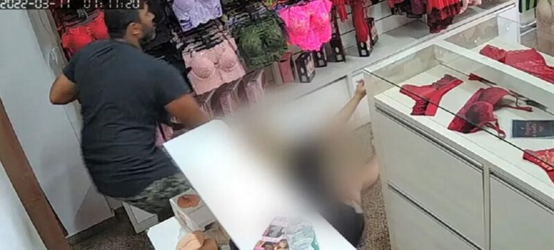 sex-shop-vitima-agressao-e1647086687629