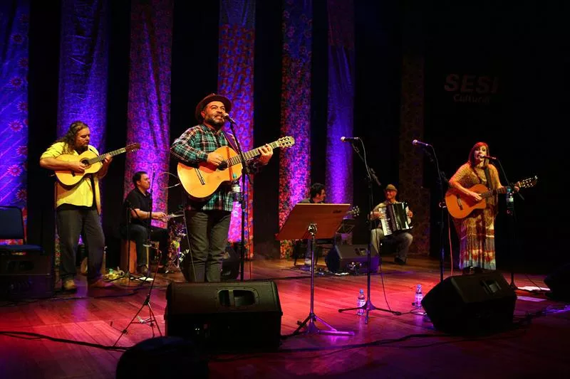 shows-teatro-paiol-abril shows teatro paiol abril