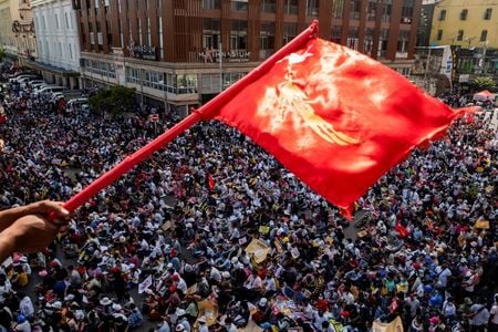 Protesto contra o golpe militar em Mianmar