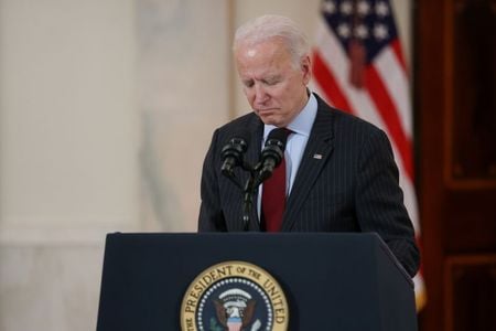 Presidente dos EUA, Joe Biden, durante discurso em homenagem aos 500 mil mortos pela Covid-19 no país