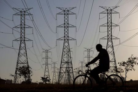 Linhas de transmissão de energia em Brasília (DF) Linhas de transmissão de energia em Brasília (DF)