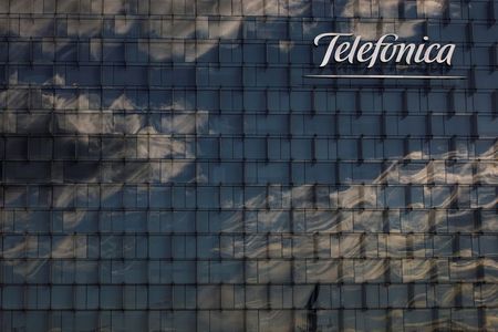 Sede da Telefónica, em Madri, Espanha Sede da Telefónica, em Madri, Espanha