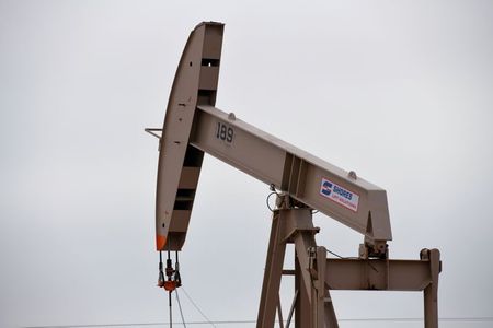 Preço de petróleo nos EUA tem maior nível desde 2019 com retomada de refinarias Preço de petróleo nos EUA tem maior nível desde 2019 com retomada de refinarias