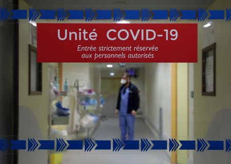Unidade de terapia intensiva do hospital La Timone em Marselha Unidade de terapia intensiva do hospital La Timone em Marselha