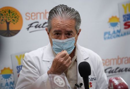 Juan Carlos Zevallos, que renunciou ao cargo de ministro da Saúde do Equador Juan Carlos Zevallos, que renunciou ao cargo de ministro da Saúde do Equador