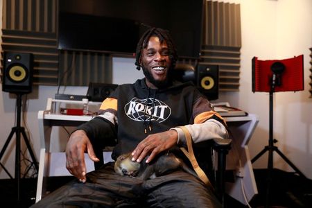 Músico nigeriano Burna Boy em entrevista à Reuters Músico nigeriano Burna Boy em entrevista à Reuters