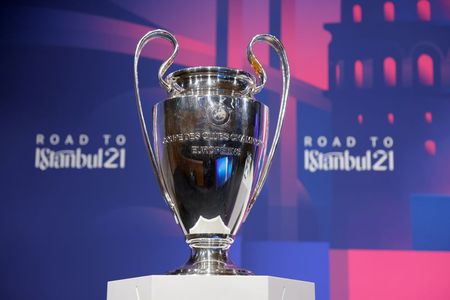 Troféu da Liga dos Campeões da Uefa em Nyon, na Suíça Troféu da Liga dos Campeões da Uefa em Nyon, na Suíça