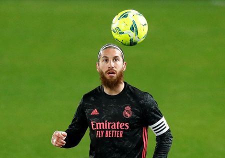 Sergio Ramos durante partida do Real Madrid contra o Elche pelo Campeonato Espanhol