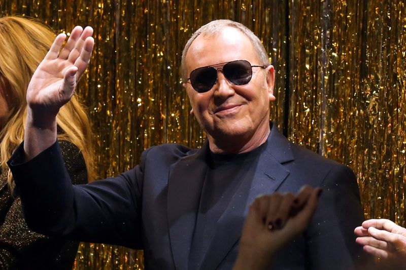 Estilista Michael Kors na Semana de Moda de Nova York